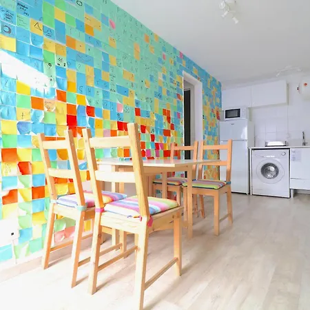 Apartment 7564 Post-its